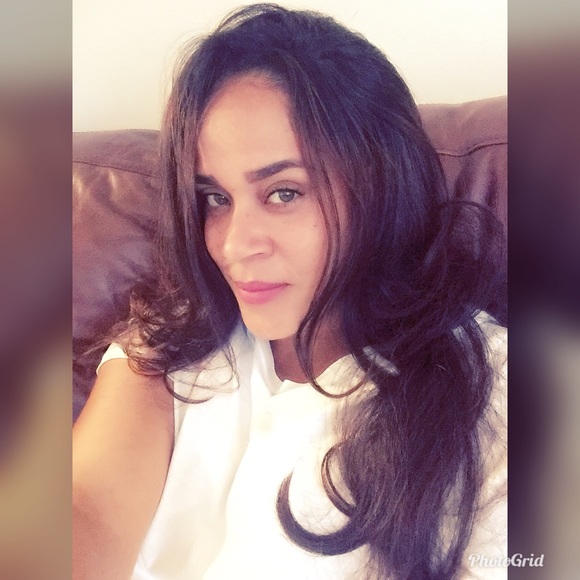 Meet your Posher, Massiel - Picture 1 of 1